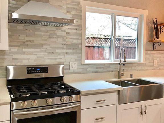 2nd image of 283 Boyd Rd