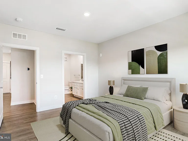 12850 Mosaic Park Way #2 — Photo 31