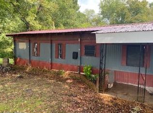 930 Oak Grove Rd, Lexington, TN 38351