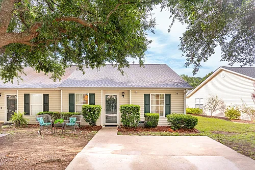 1477 Amanda Park Ln Photo 1