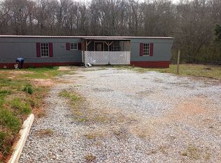 1660 Roach Rd, Royston, GA 30662