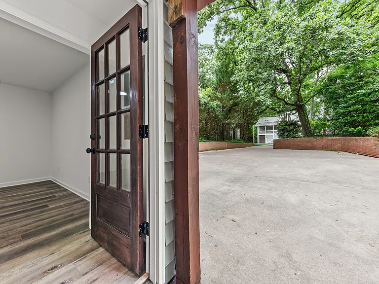 425 S Church St #2 — Photo 10