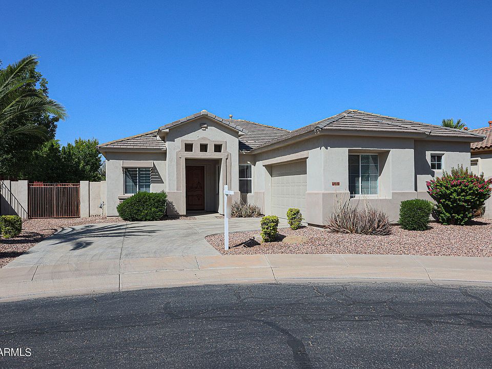 1st image of 801 W SYCAMORE Court