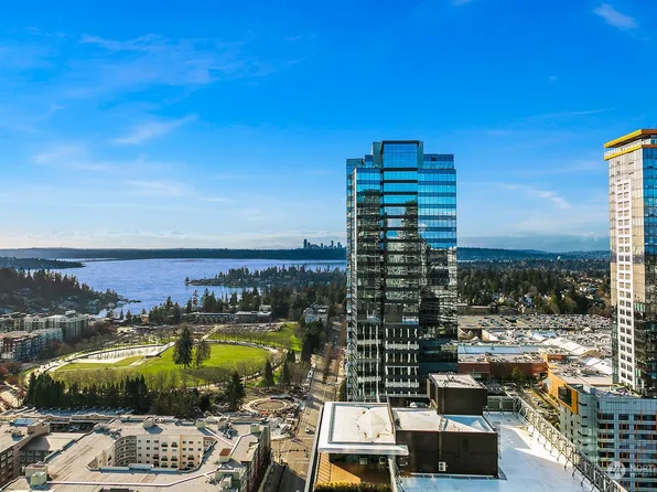 10700 NE 4th Street #3302, Bellevue, WA 98004