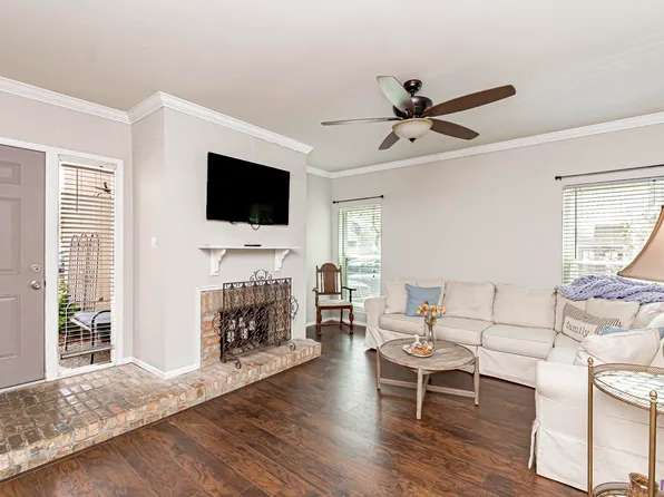 8155 Jefferson Hwy APT 802, Baton Rouge, LA 70809