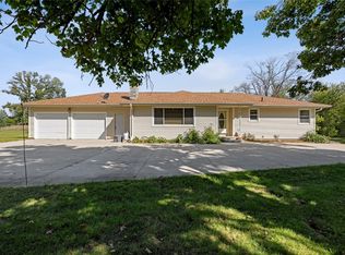 4771 230th Ave, Martelle, IA 52305