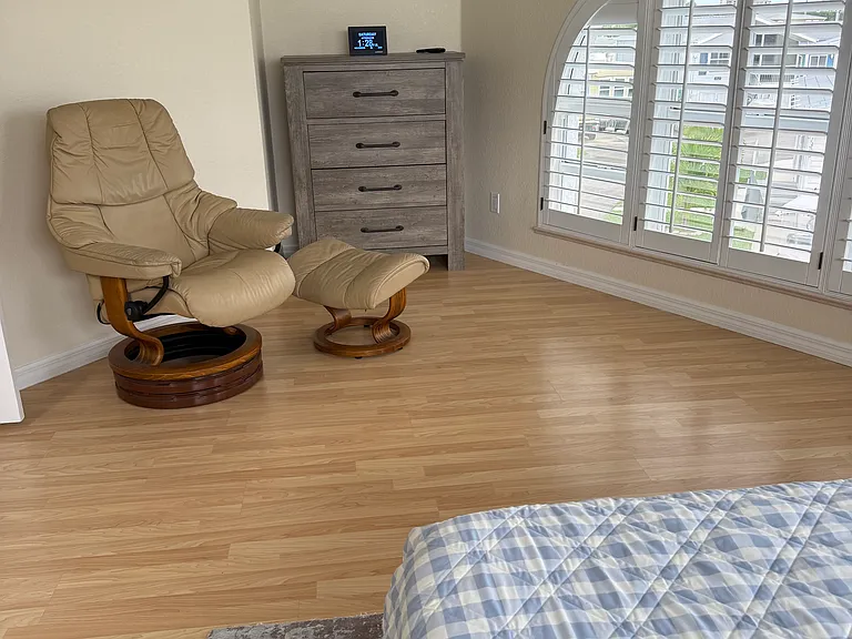 1333 Nettles Blvd — Photo 11