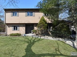 53 Sylvan Ter, Wayne, NJ 07470
