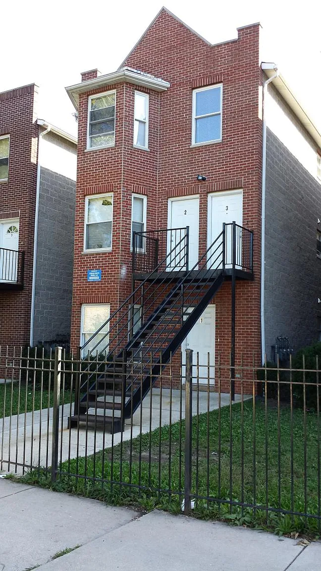 1411 E 71st Pl #3 photo 1