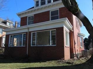 216 Grandview Blvd, Zelienople, PA 16063