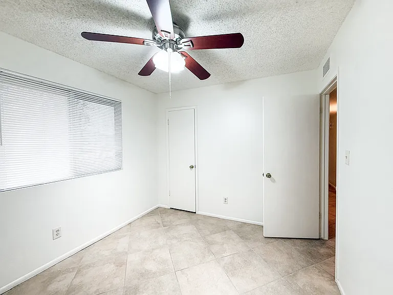 103 E Juniper Ave — Photo 12