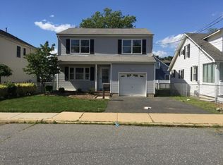 127 Sycamore Ave, Middletown, NJ 07748