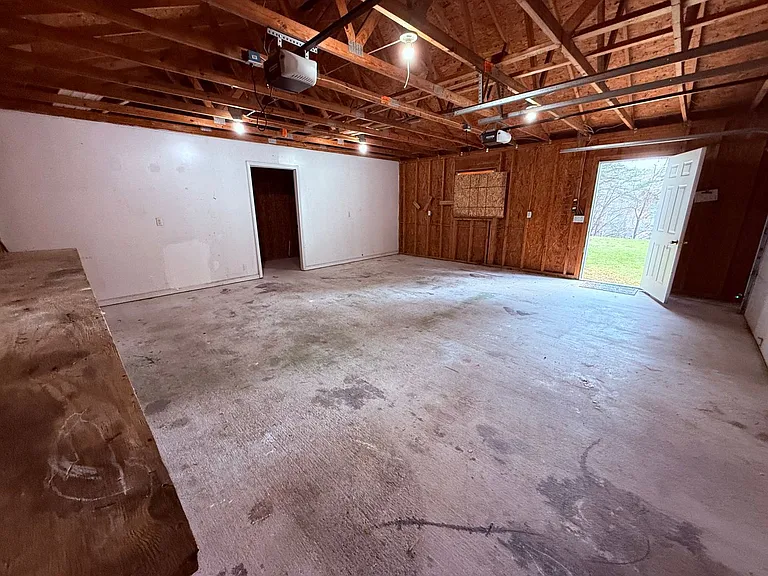 120 Flagg Ct — Photo 19