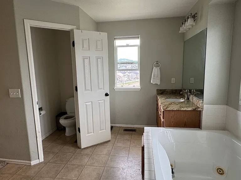 4261 Eagle Ridge Way — Photo 32