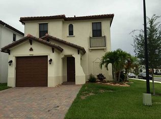 9092 SW 34th Ct, Hollywood, FL 33025