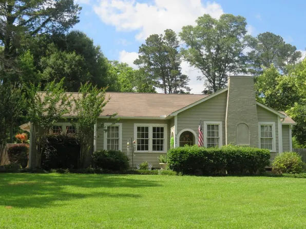 502 E Jefferson St, Kosciusko, MS 39090
