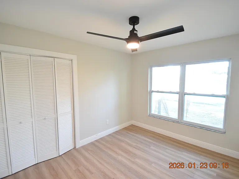 3606 1/2 River Grove Dr — Photo 28