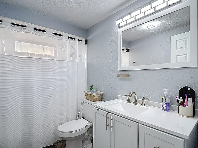 5913 Appletree Rd — Photo 16