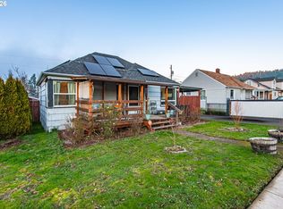 1064 E Taylor Ave, Cottage Grove, OR 97424