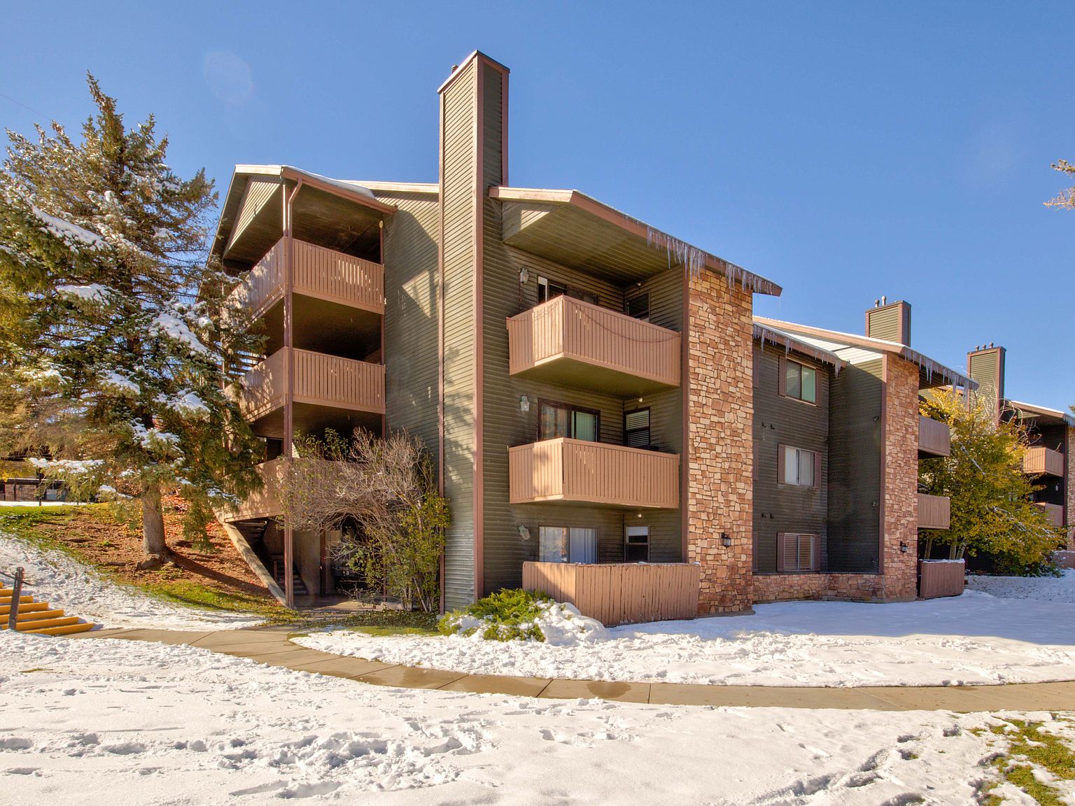 6905 N 2200 W APT 7C, Park City, UT 84098 | MLS #1971246 | Zillow