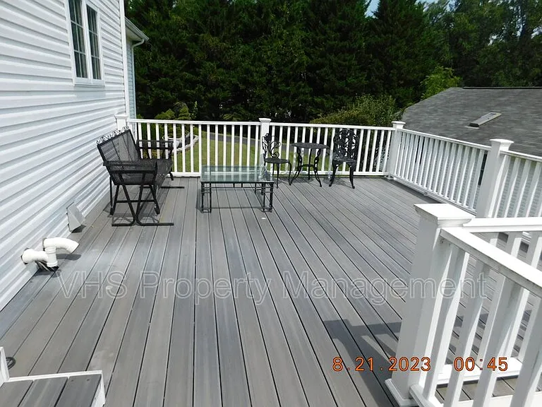 2055 Freeman Dr — Photo 29