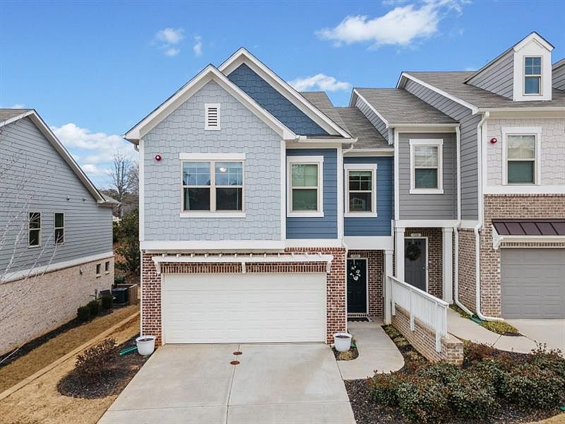 1st image of 126 Maple Creek Way