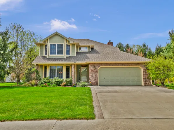 4741 Winterberry Pl, Columbus, IN 47201