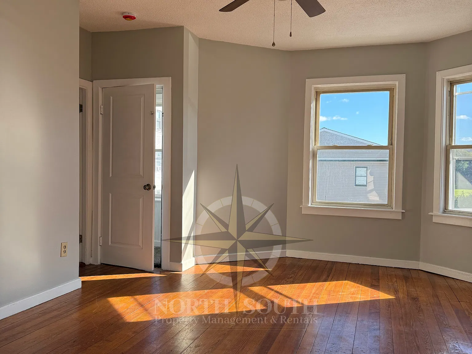 325 Davis Street New Bedford - 2nd FL — Photo 4