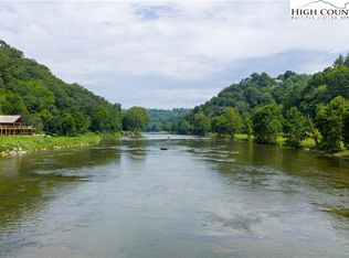 Happy River Rd, Grassy Creek, NC 28631