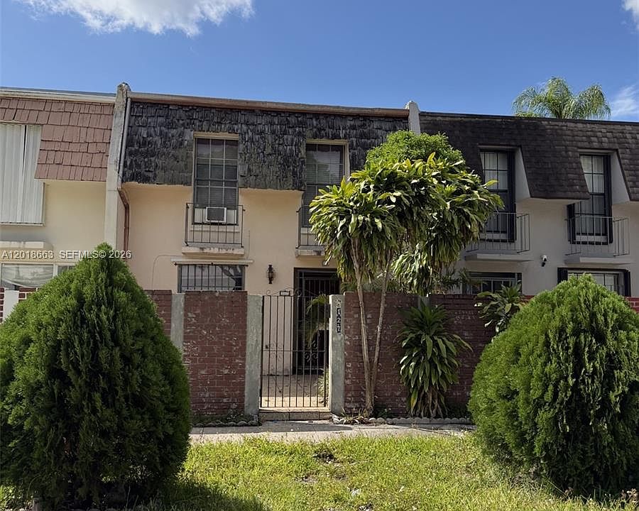 1st image of 9127 SW 96th Ave
