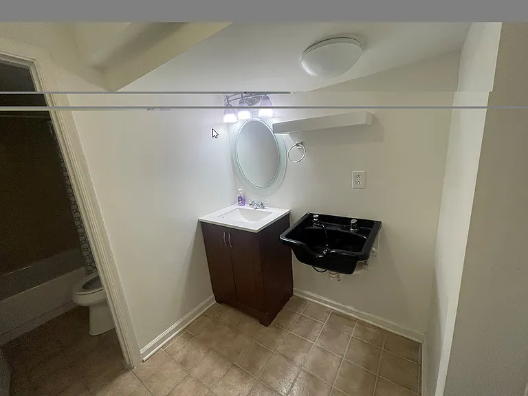 7727 Rockledge Ct — Photo 10
