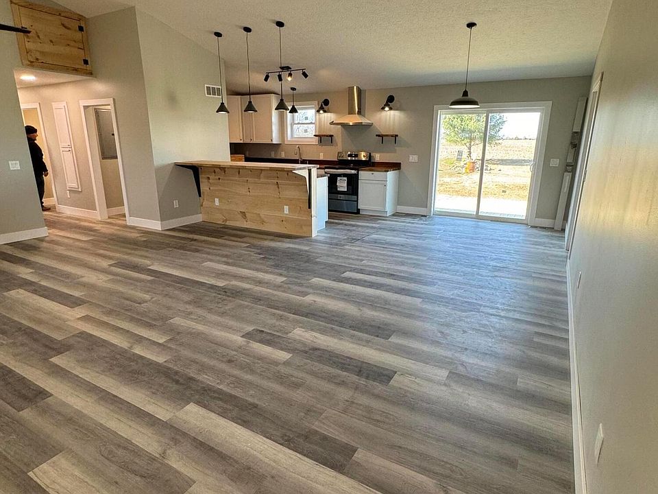 80 Biddle Blvd, Bloomingburg, OH 43106 Zillow