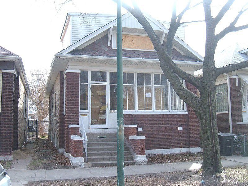 1st image of 7831 S Eberhart Ave