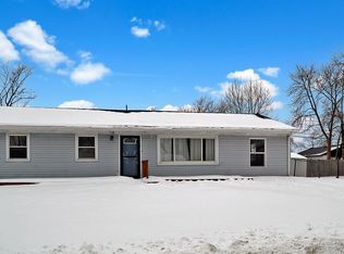 740 Imperial Rd, Valparaiso, IN 46385