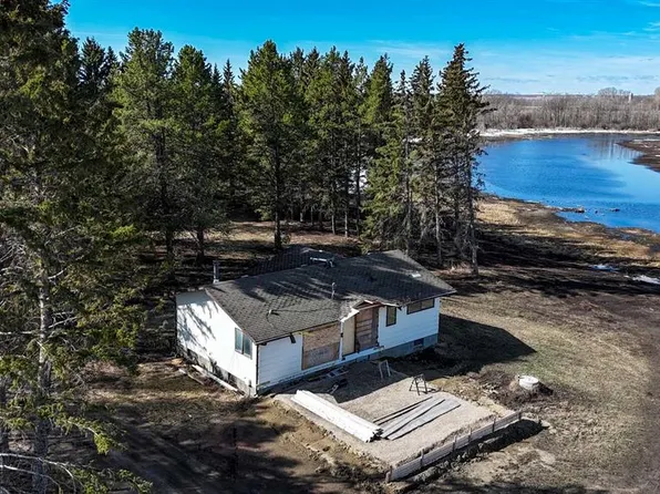 1250 Township #343A, Bowden, AB T0M 0K0
