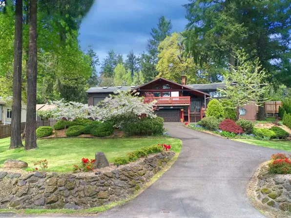 17246 SE Oatfield Rd, Milwaukie, OR 97267