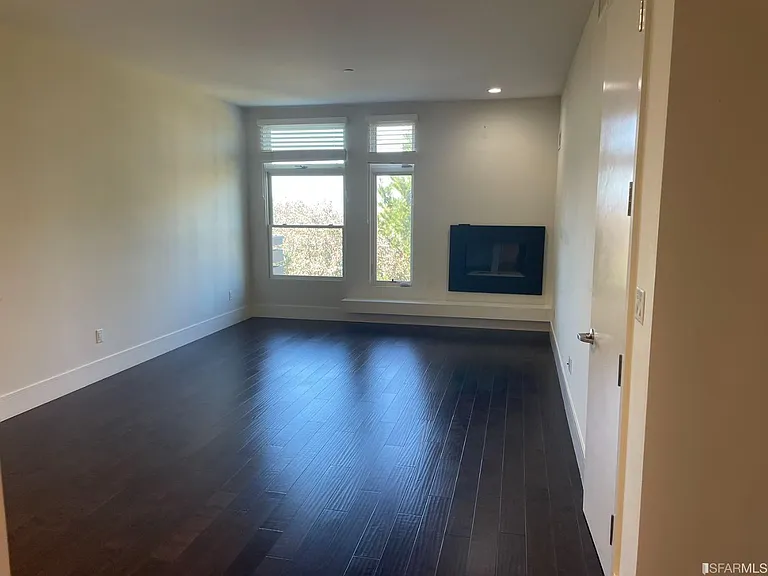 1838 Ogden Dr #414 — Photo 3