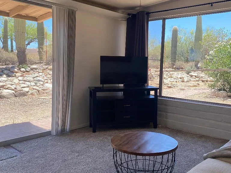 N Canyon Dr — Photo 3