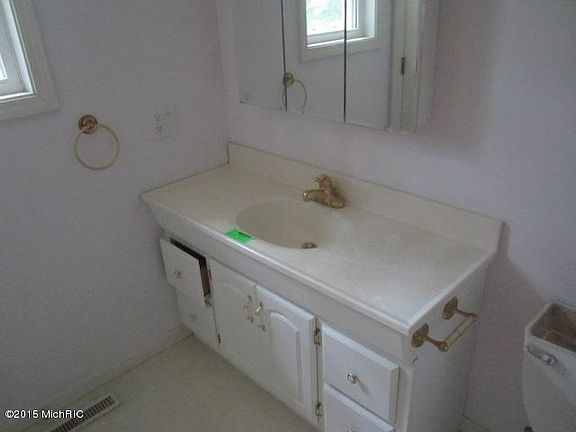 3rd image of 1455 Loumilen Dr