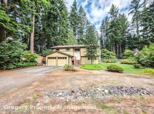 19044 NE 165th Pl, Woodinville, WA 98072