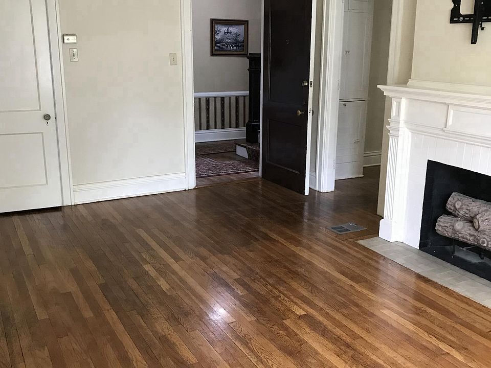 1st image of 195 Buena Vista Pl APT 2