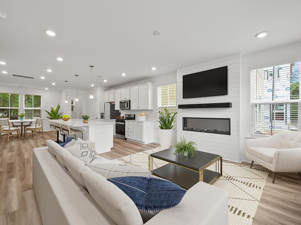 1st image of 1907 Orangeburg St #4