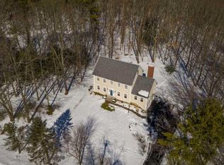 11 Bassett Ln, Newfields, NH 03856