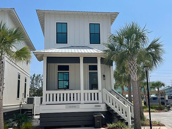 3rd image of 23062 Island Oak Ln
