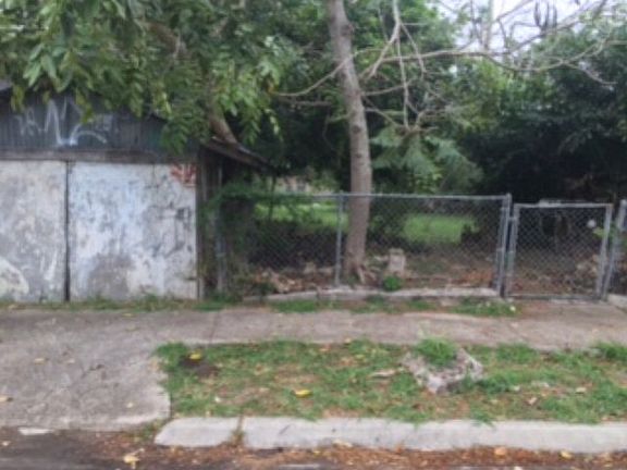 3rd image of 745 Polk St