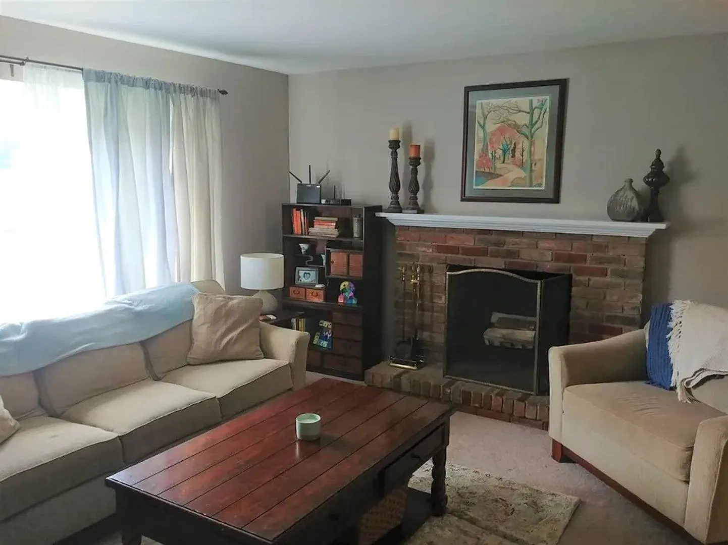 4 bed, 3.0 bath, 2310 sqft, $2,800 — Photo 3