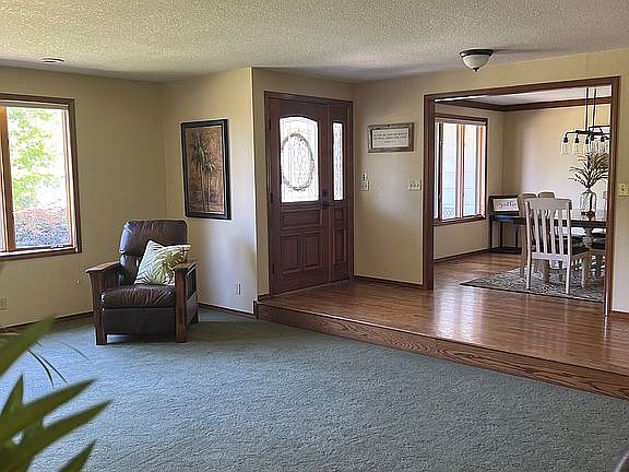 4th image of 2613 Horseshoe Ct