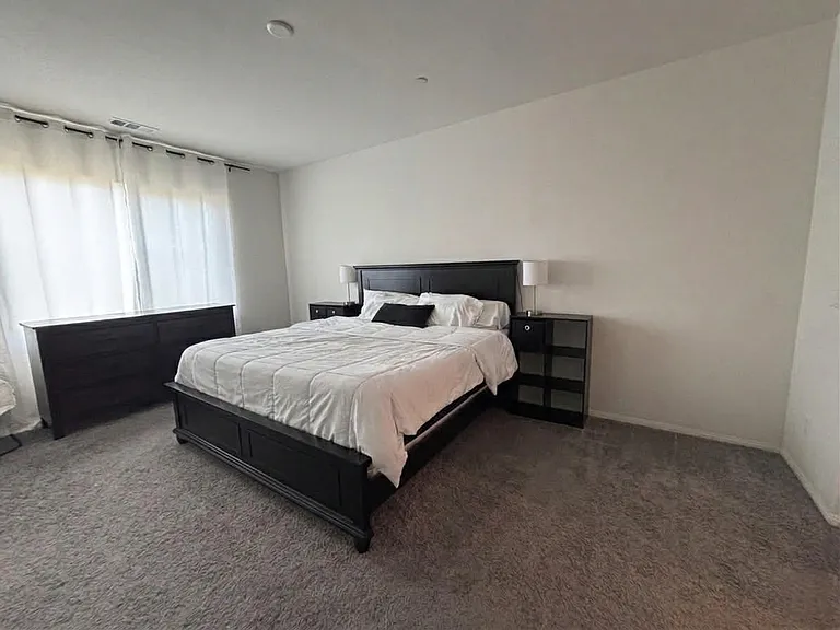 3421 Andrew Ave — Photo 15