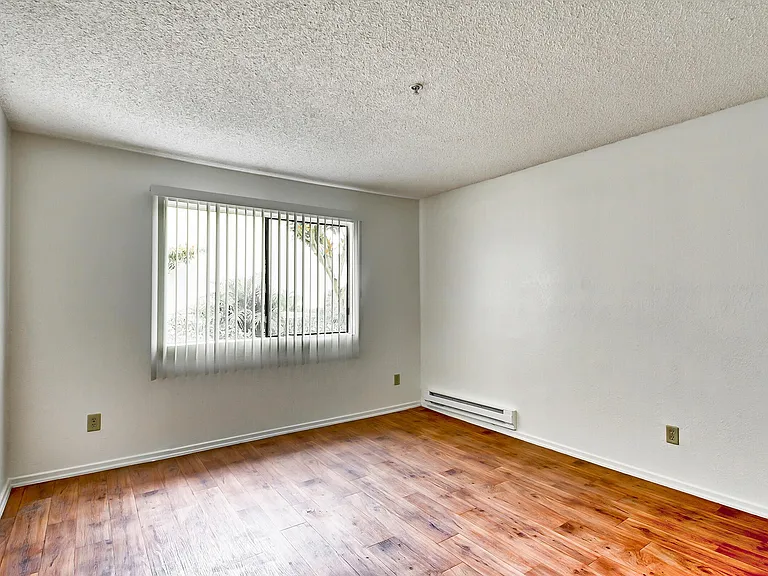 Park Center Place Apartments — Photo 19