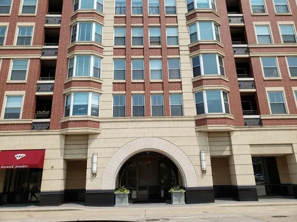 77 S Evergreen Ave Unit 307, Arlington Heights, IL 60005